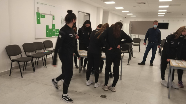 3. Felismer�sek �s gy�zelmek – DISC a Halad�s n�i r�plabdacsapat�n�l